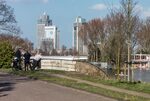 Het bruggetje met op achtergrond de Amstel en de Omval.
<br/>
Marcel Westhoff, 2016-04-01